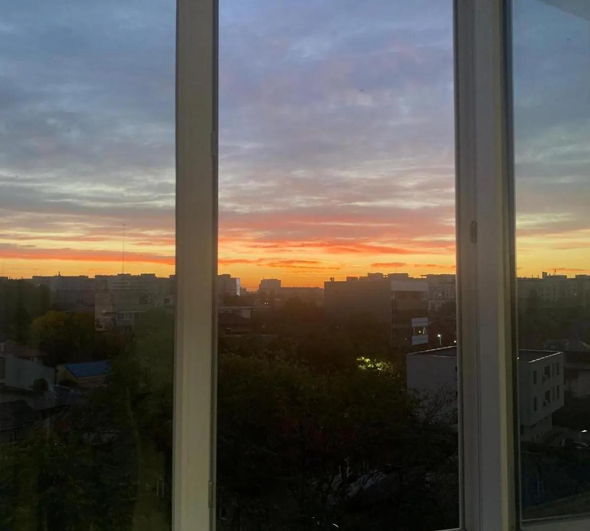 Ely Glow Decebal Piata Alba Iulia Bucharest Apartment